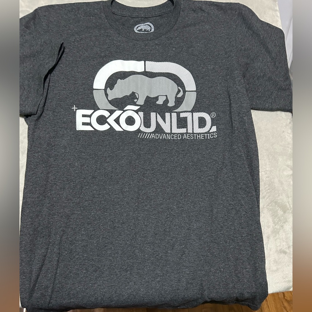 Ecko Unlimited Gray Short Sleeve Tee